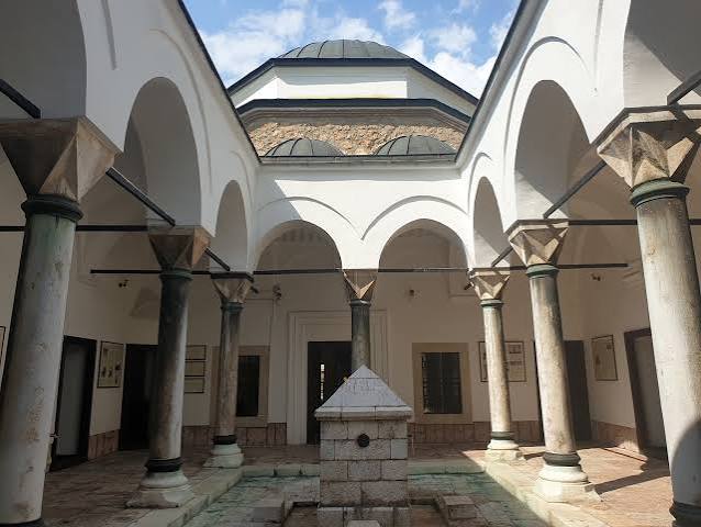 Gazi Husrev-Beg: The Beating Heart of Sarajevo